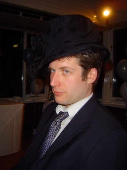 2005_05_28_HattedNick.jpg