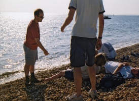 alex hunts missing thumb