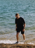 toby arrives in england